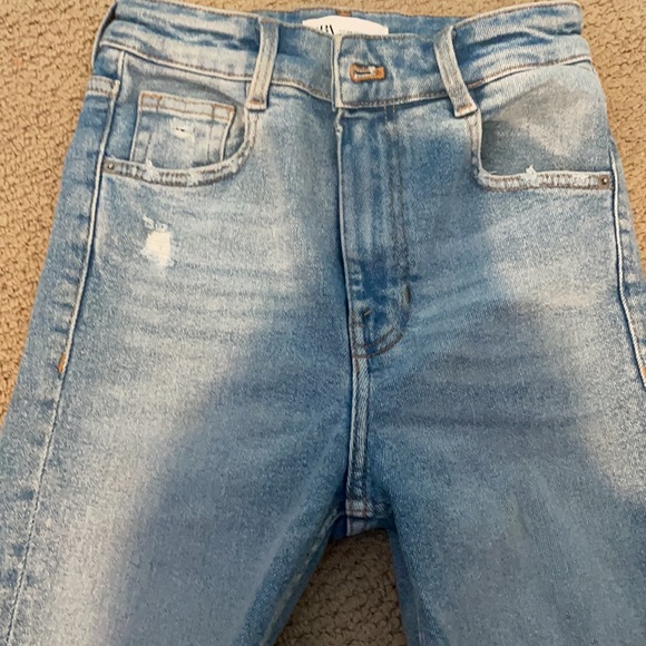 zara jeans - Picture 3 of 5
